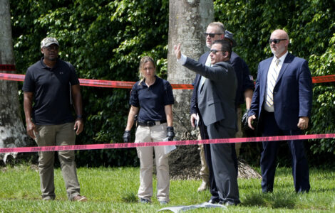 Man accused of Trump assassination attempt in Florida seeks dismissal of some gun charges